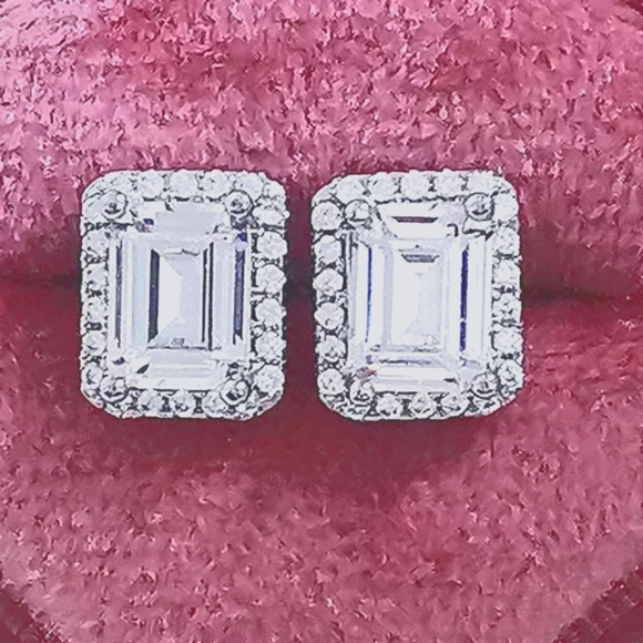 Jewelry - Elegant Rectangle Diamond Earrings